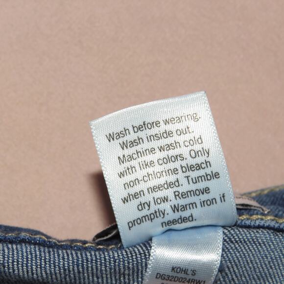 SO Medium Wash Denim Straight Leg Girls Jeans - Picture 6 of 6